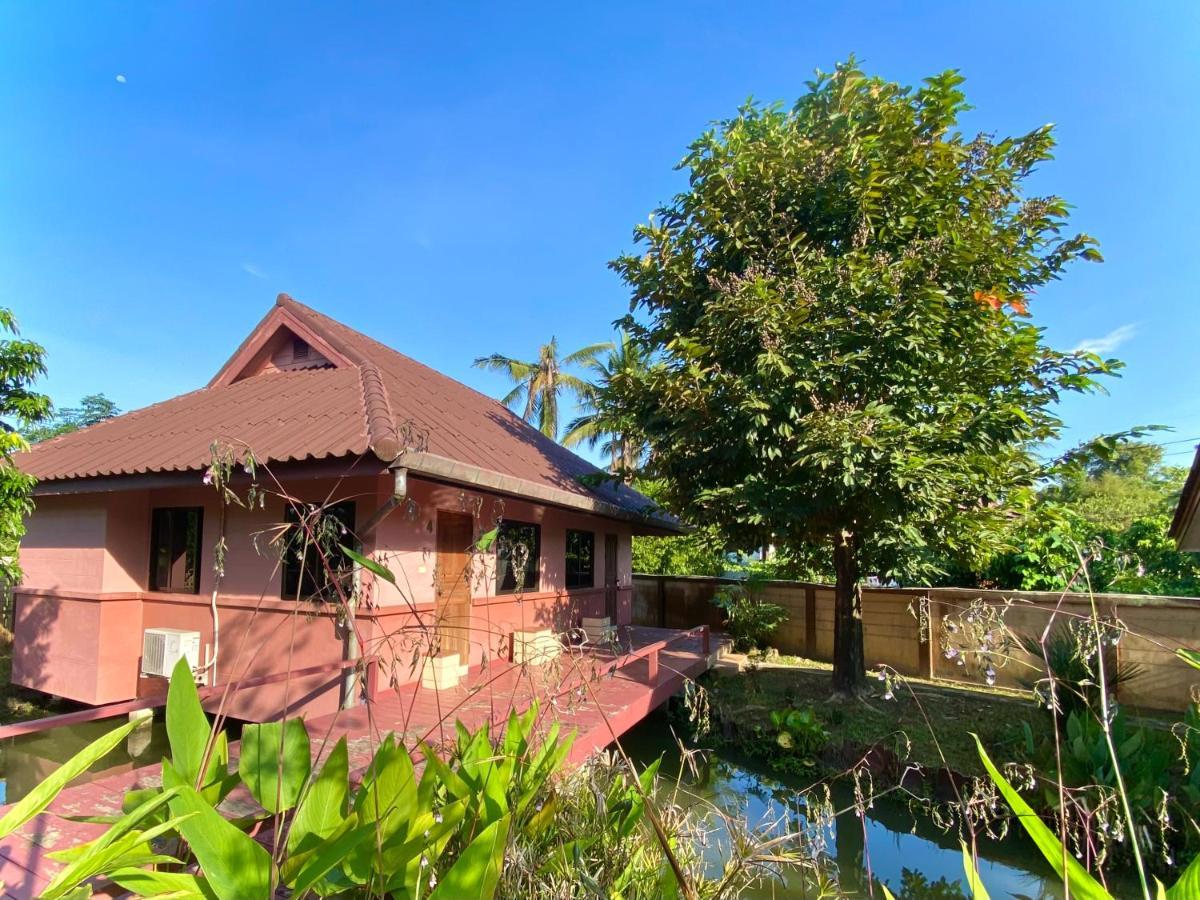Mom And Me Resort & Farm Doi Saket エクステリア 写真